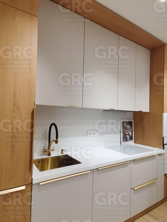 
  Продается 3-комн. квартира, 48 м², Трунова пер, д. 6
. Фото 2.