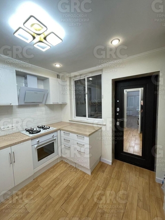 
  Продается 2-комн. квартира, 42 м², Гагарина ул, д. 56
. Фото 5.