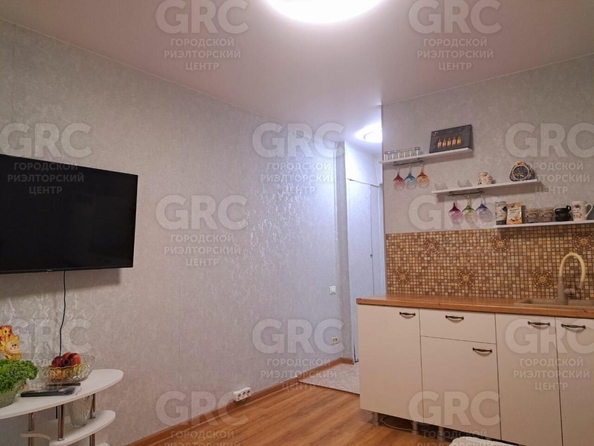 
  Продается 1-комн. квартира, 23.5 м², Донская ул, д. 19
. Фото 5.