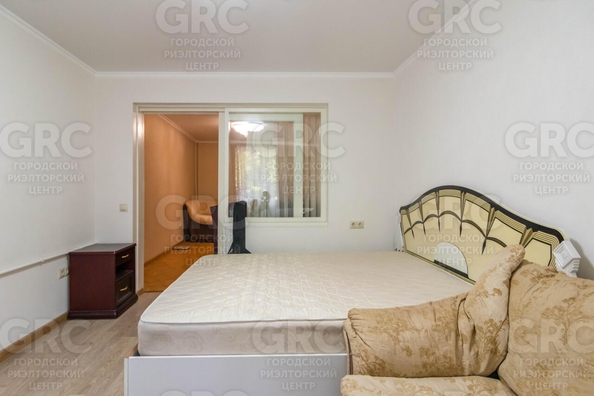 
  Продается 4-комн. квартира, 75 м², Новоселов ул, д. 11
. Фото 10.