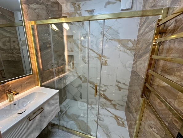 
  Продается 2-комн. квартира, 64 м², Трунова пер, д. 6
. Фото 24.