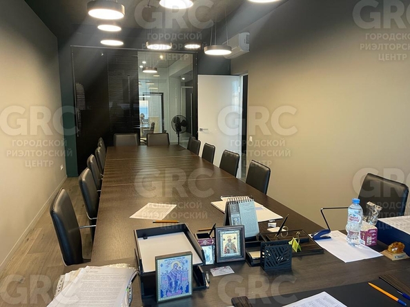 
  Продается 4-комн. квартира, 400 м², Депутатская ул, д. 9
. Фото 10.