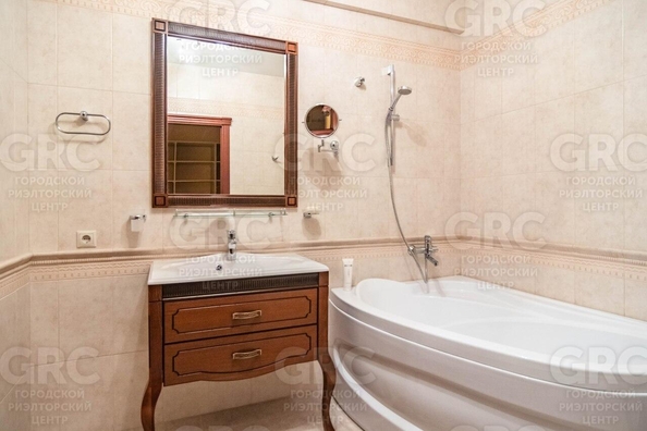 
  Продается 3-комн. квартира, 157 м², Депутатская ул, д. 10
. Фото 25.