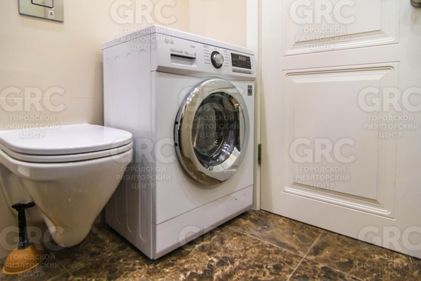 
  Продается 2-комн. квартира, 54 м², Учительская ул, д. 9
. Фото 15.