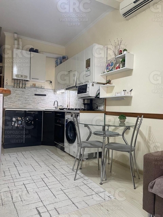 
  Продается 1-комн. квартира, 35 м², Транспортная ул, д. 76/24
. Фото 2.