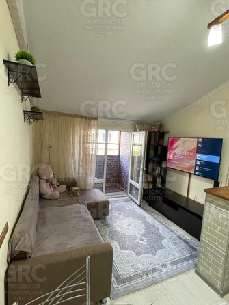 
  Продается 1-комн. квартира, 35 м², Транспортная ул, д. 76/24
. Фото 3.