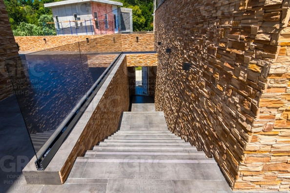 
  Продается дом, 300 м², Сочи
. Фото 43.