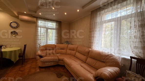 
  Продается 3-комн. квартира, 77 м², Горького ул, д. 38
. Фото 2.