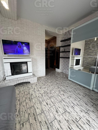 
  Продается 1-комн. квартира, 32 м², Кирова ул, д. 127
. Фото 6.