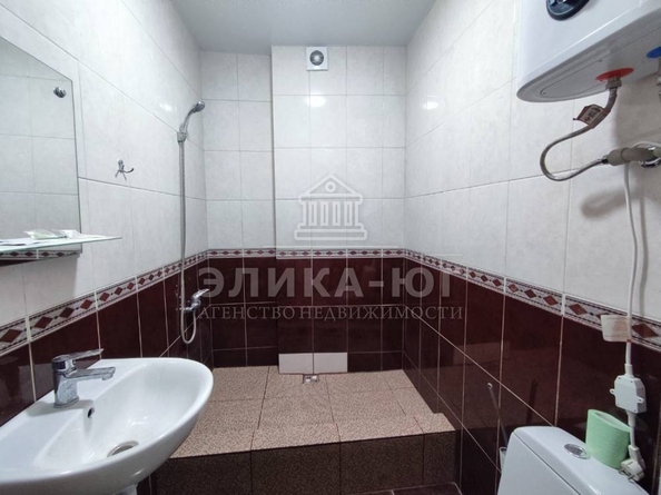 
   Продам 1-комнатную квартира, 21.7 м², Приморская ул

. Фото 4.