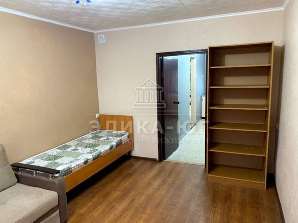 
   Продам таунхаус, 60 м², Новомихайловский

. Фото 3.