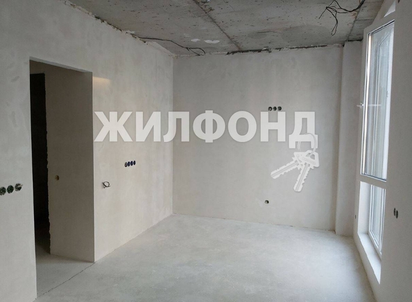 
   Продам 1-комнатную, 24.7 м², Молодогвардейская ул, 2/80

. Фото 2.