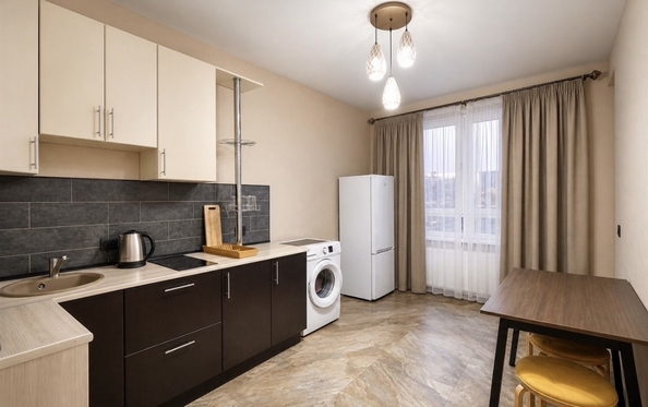 
  Продается 1-комн. квартира 37.9 м². Фото 2.