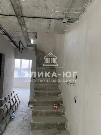 
  Продается таунхаус, 150 м², поселок городского типа Новомихайловский
. Фото 9.