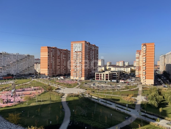 
  Продается 2-комн. квартира 67.8 м². Фото 8.