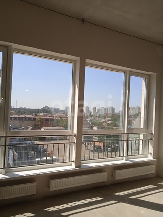 
  Продается 1-комн. квартира 55.4 м², в ЖК Девелопмент-Плаза. Фото 2.