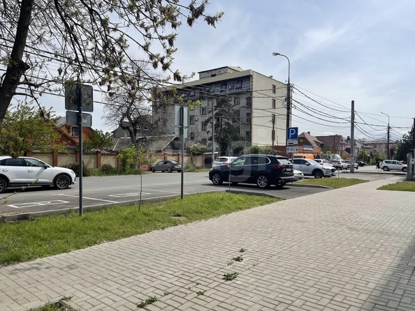 
  Продается универсальное помещение 1960 м². Фото 1.