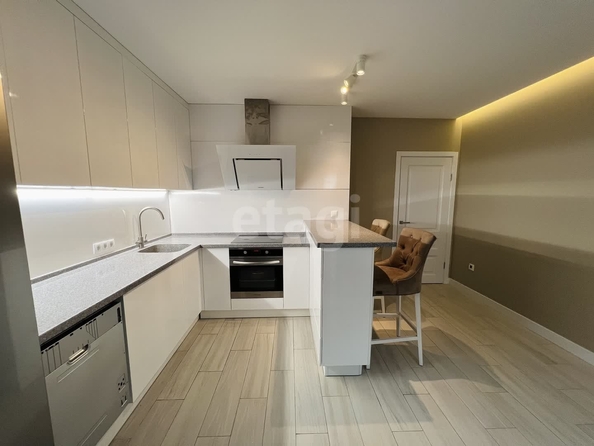 
  Продается 2-комн. квартира 100.8 м². Фото 4.