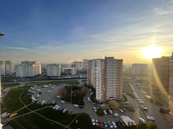 
  Продается 2-комн. квартира 69.6 м². Фото 11.