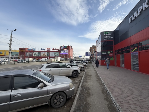 
  Сдается универсальное помещение 500 м². Фото 1.