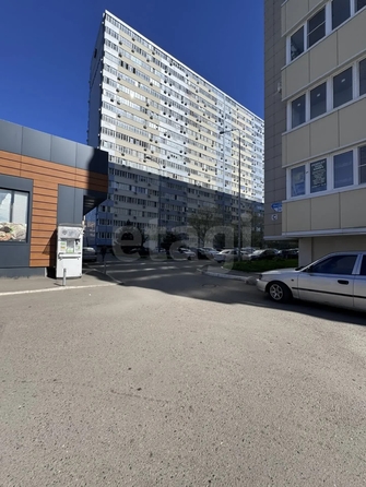 
  Продается универсальное помещение 32.7 м², в ЖК Оникс, литер 5. Фото 7.