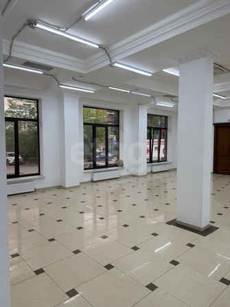 
  Сдается универсальное помещение 230 м². Фото 2.