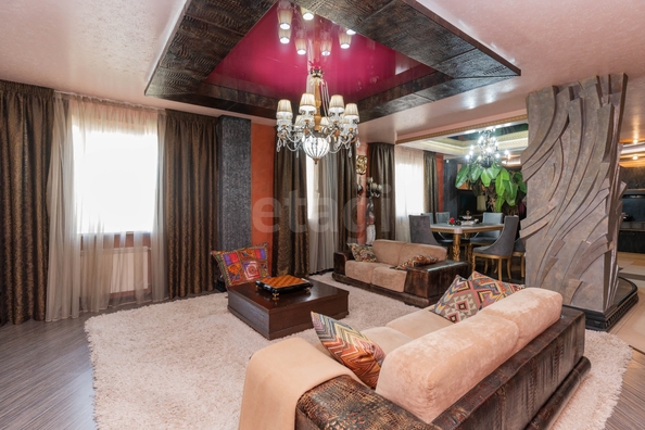 
  Продается 3-комн. квартира 207.3 м². Фото 2.