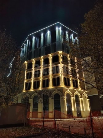 
  Сдается универсальное помещение 515 м². Фото 1.