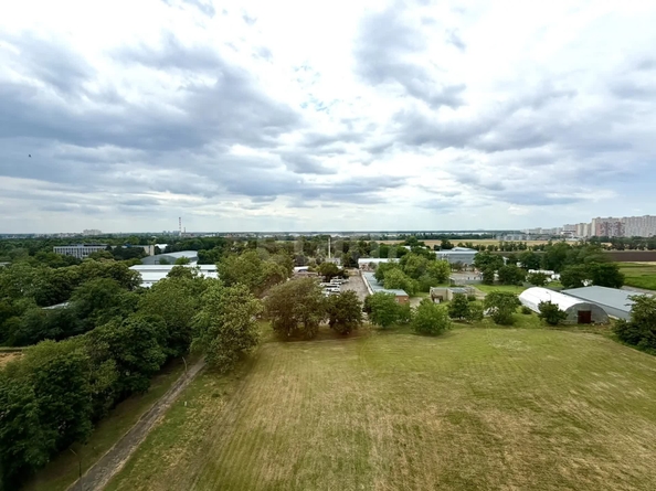 
  Продается 2-комн. квартира 61 м². Фото 17.