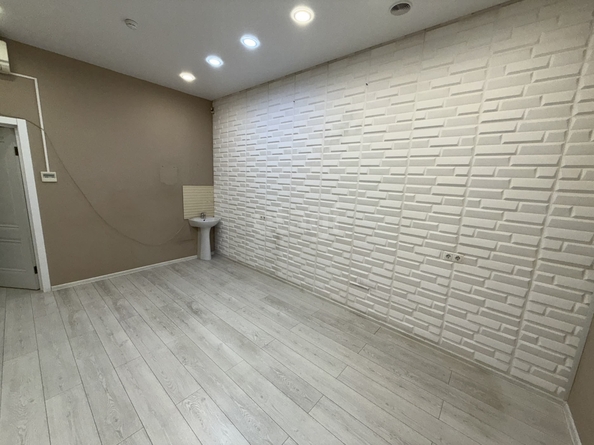 
  Сдается офис 326.9 м². Фото 14.