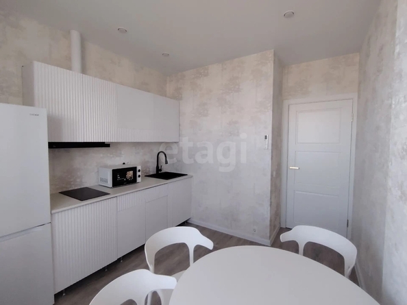 
  Сдается 1-комн. квартира 30.4 м². Фото 1.