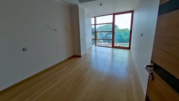 
   Продам 2-комнатную квартира, 145 м², Революции пр-кт, 3

. Фото 4.