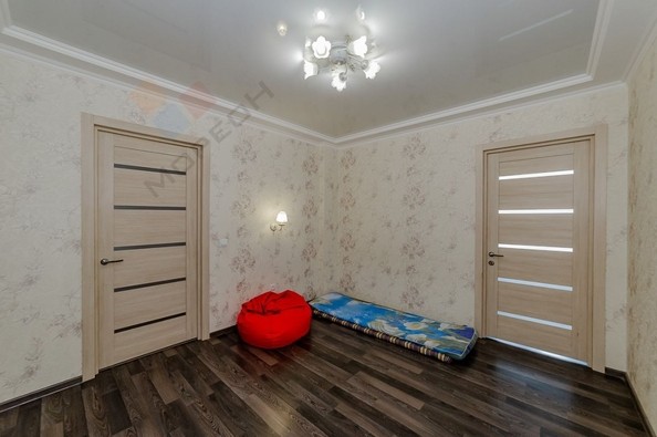 
   Продам 2-комнатную, 64.5 м², Московская ул, 144к1

. Фото 3.