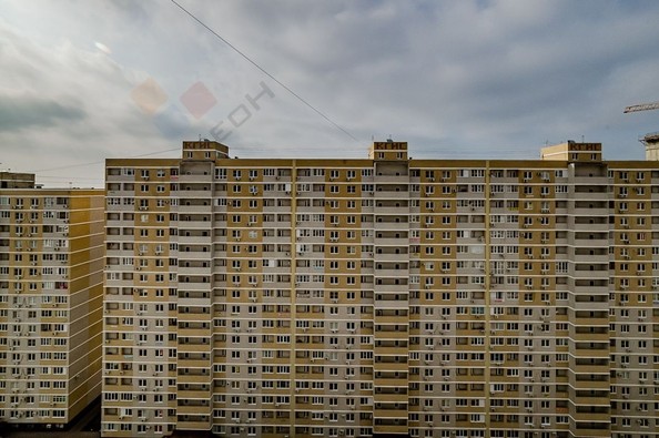 
   Продам 2-комнатную, 66 м², Заполярная ул, 39к5

. Фото 21.