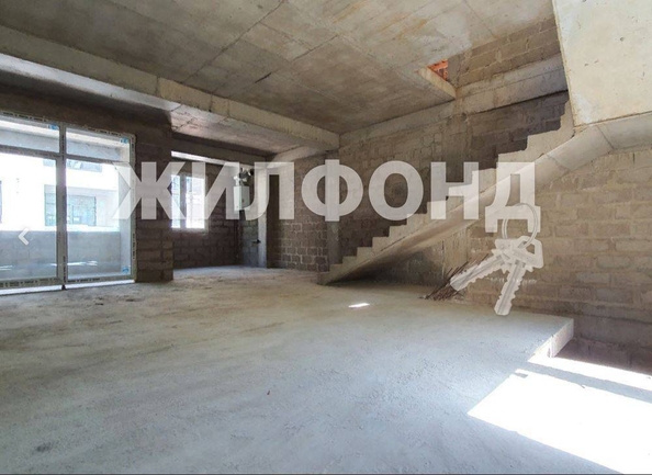 
   Продам таунхаус, 165 м², Сочи

. Фото 5.