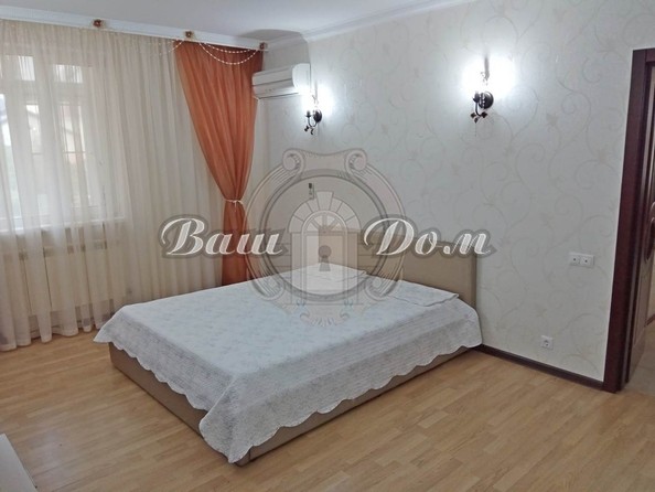 
   Продам 3-комнатную, 104 м², Куникова ул, 22

. Фото 15.