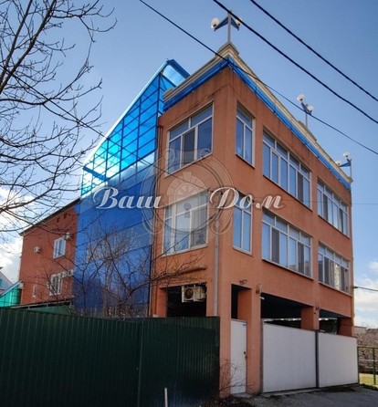 
   Продам дом, 320 м², Дивноморское

. Фото 1.