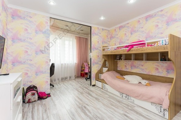 
   Продам 3-комнатную, 92 м², Восточно-Кругликовская ул, 42/3к2

. Фото 9.