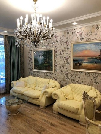 
   Продам 4-комнатную, 160 м², Орджоникидзе ул, 26Б

. Фото 1.