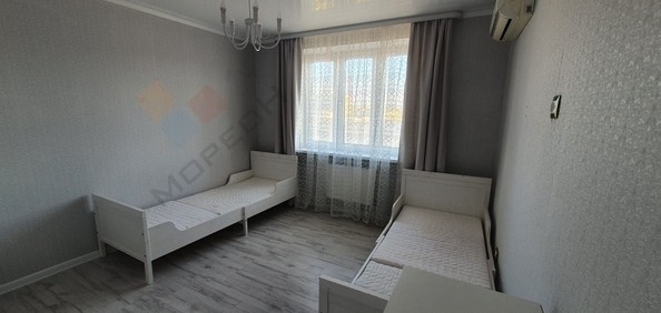 
   Продам 2-комнатную, 57 м², Академика Лукьяненко П.П. ул, 10

. Фото 1.