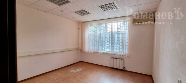 
   Продам помещение свободного назначения, 488.2 м², Маршала Жукова ул, 23

. Фото 20.