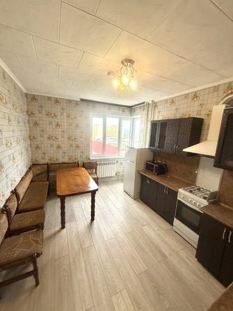 
   Продам 1-комнатную, 41 м², Ермолова ул, 14

. Фото 1.