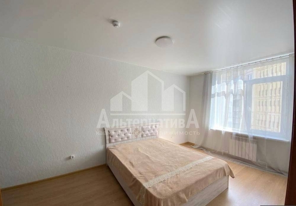 
   Продам 1-комнатную, 35.3 м², Окопная ул

. Фото 3.