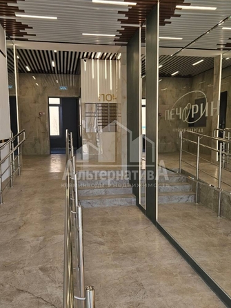 
  Продается 1-комн. квартира, 35 м², Катыхина ул
. Фото 7.