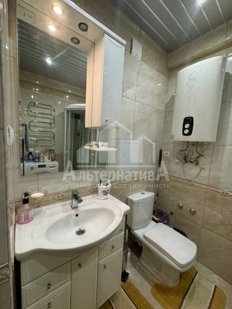 
  Продается 2-комн. квартира, 92 м², Кирова ул
. Фото 14.