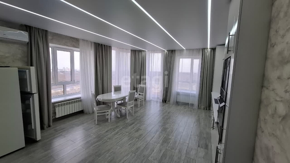 
   Продам 2-комнатную, 79 м², Матрёны Наздрачёвой ул, 3/1

. Фото 8.
