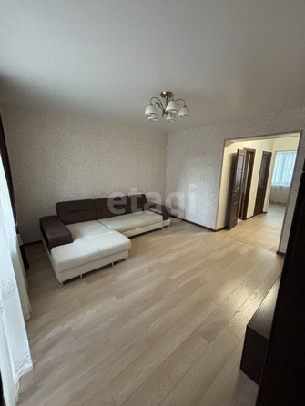 
   Продам 2-комнатную, 50.1 м², Ленина ул, 268

. Фото 1.