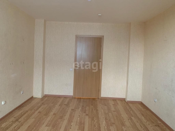
   Продам 3-комнатную, 71.2 м², Южный обход ул, 12/14

. Фото 9.