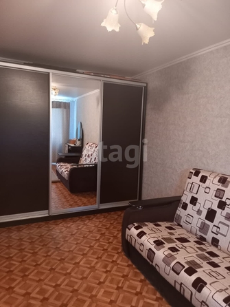 
   Продам 1-комнатную, 34 м², Доваторцев ул, 27

. Фото 2.