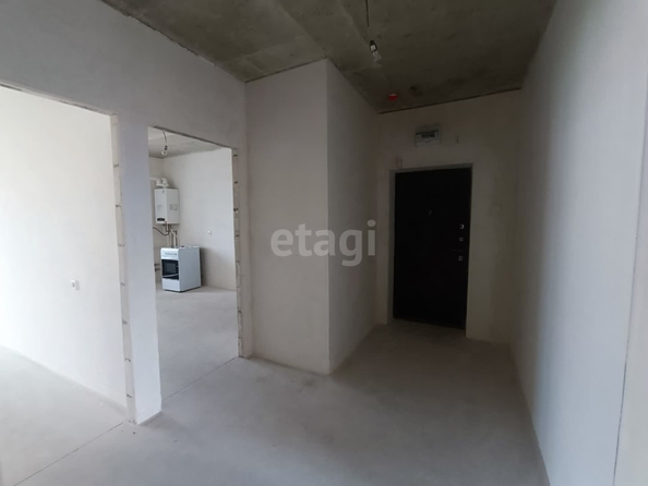 
  Продается 2-комн. квартира, 62.1 м², Николая Голодникова ул, д. 4
. Фото 9.